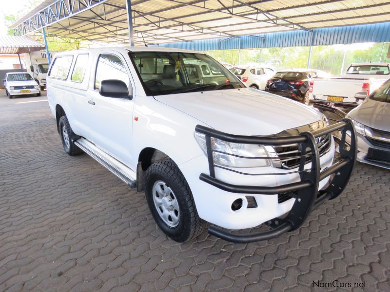 Toyota HILUX 2.5 D4D SRX 4X4 in Namibia