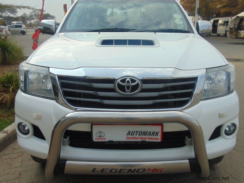 Toyota HILUX 3.0 D-4D L45 4X4 A/T in Namibia