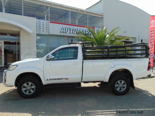 Toyota HILUX 3.0 SC D-4D RB RAIDER L45 in Namibia