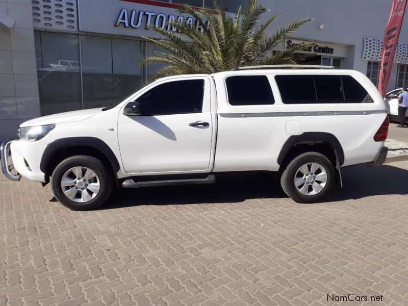 Toyota HILUX SC 2.7VVTI RB SRX in Namibia