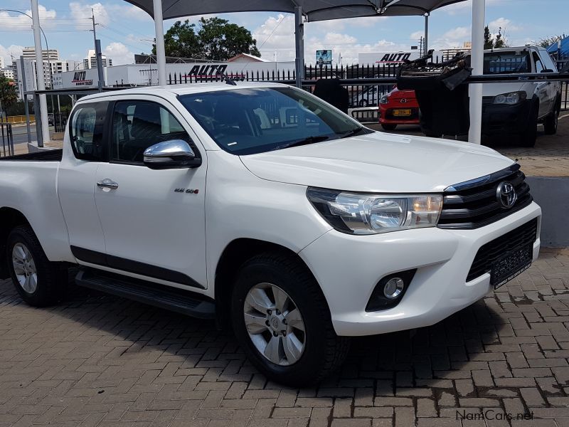 Toyota HIlux Raider 2.8GD6 Extended Cab 4x4 in Namibia