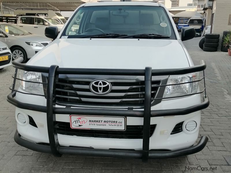 Toyota Hilux  2.5 D-4D SRX 4X4 P/U S/C in Namibia