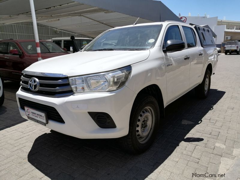 Toyota Hilux 2.4 GD-6 4x4 D/C Manual in Namibia