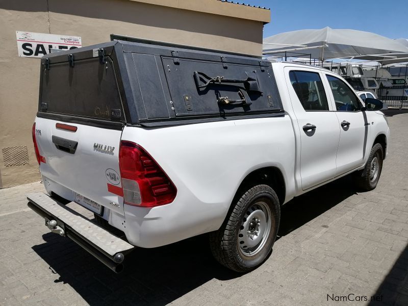 Toyota Hilux 2.4 GD-6 4x4 D/C Manual in Namibia
