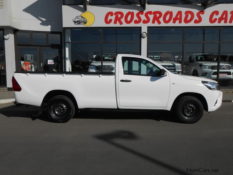 Toyota Hilux 2.4 GD S/C 2X4 lwb in Namibia