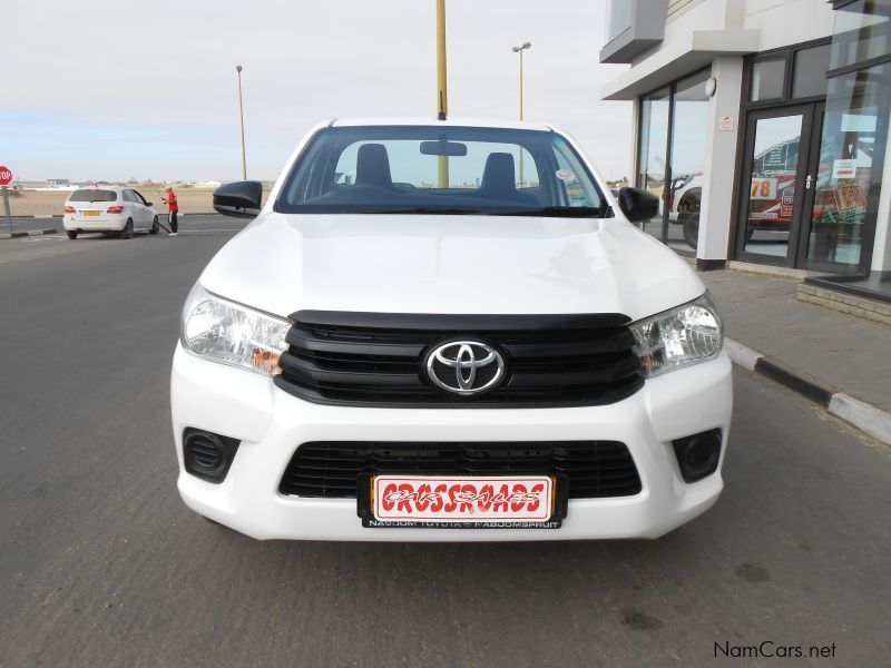 Toyota Hilux 2.4 GD S/C 2X4 lwb in Namibia