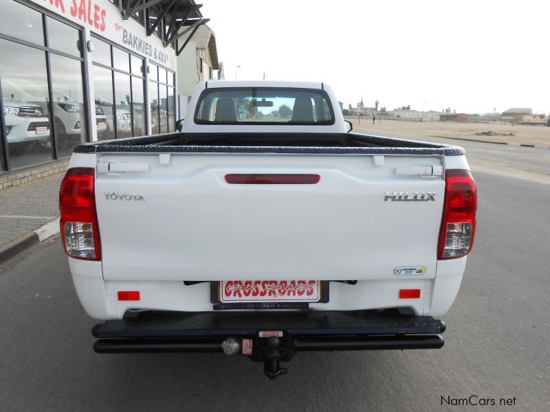 Toyota Hilux 2.4 GD S/C 2X4 lwb in Namibia