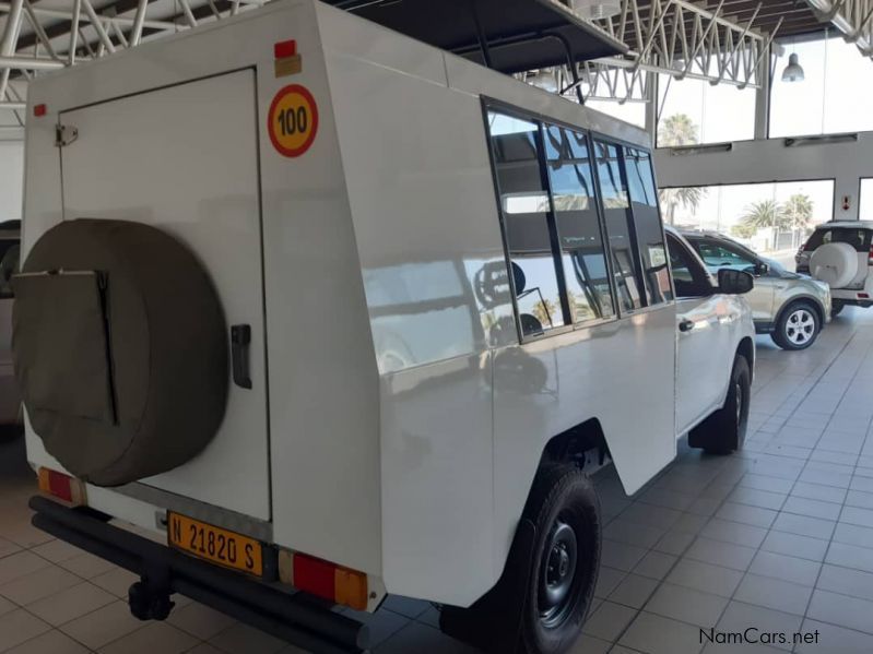 Toyota Hilux 2.4 GD6 4x4 Safari in Namibia