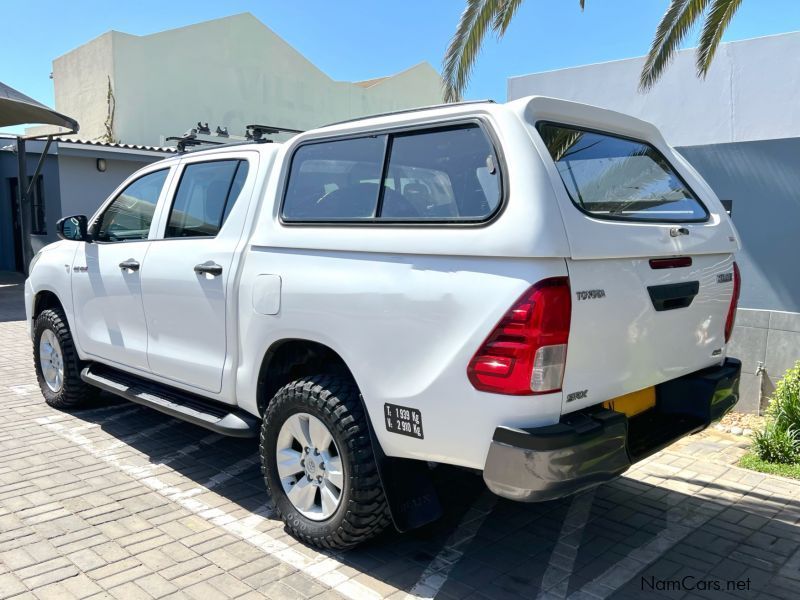 Toyota Hilux 2.4GD-6 Double Cab 4x4 MT in Namibia