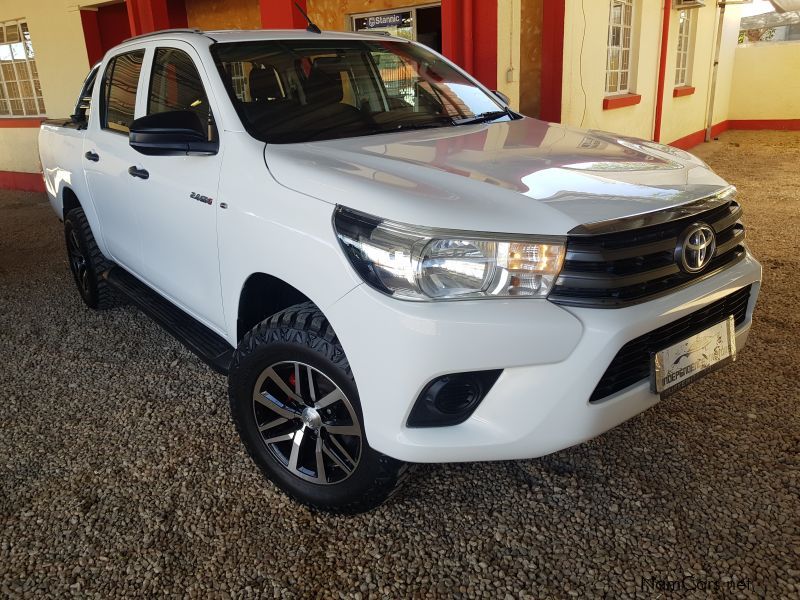 Toyota Hilux 2.4GD6 4x4 in Namibia