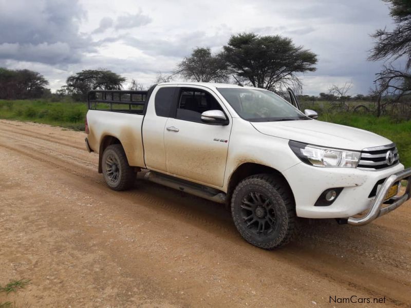 Toyota Hilux 2.8, 4x4 in Namibia