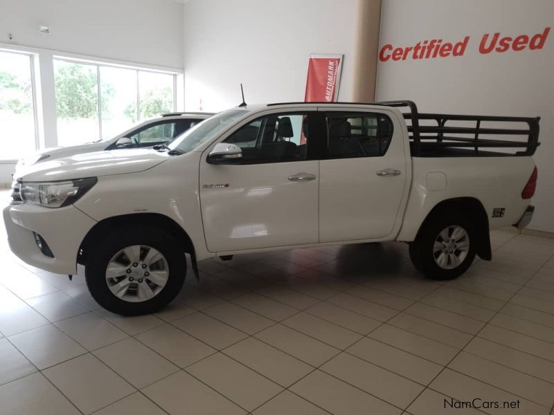 Toyota Hilux 2.8 D/C 4x4 AT in Namibia