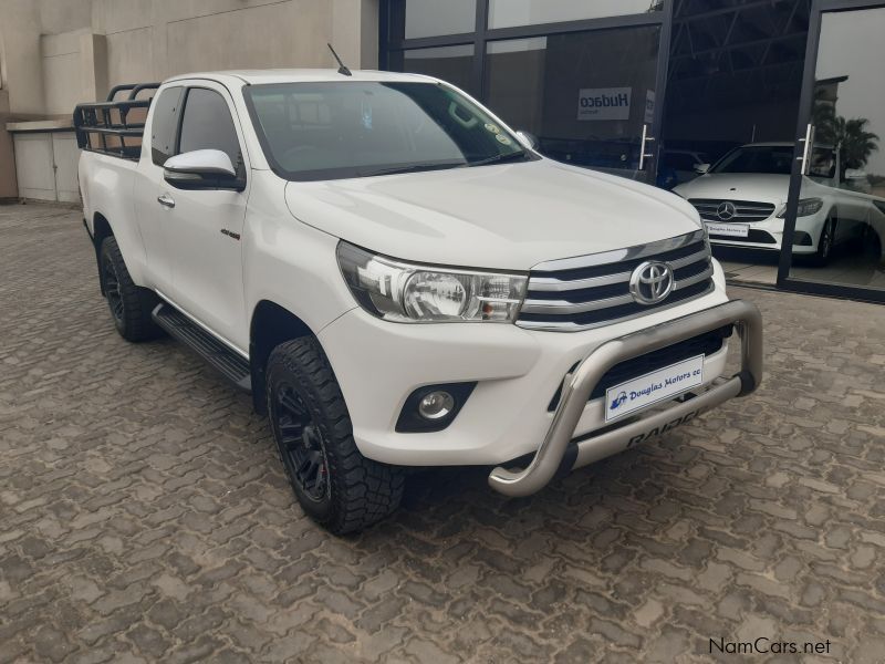 Toyota Hilux 2.8 GD-6 Raider 4x4 in Namibia