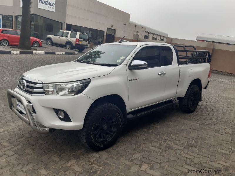 Toyota Hilux 2.8 GD-6 Raider 4x4 in Namibia