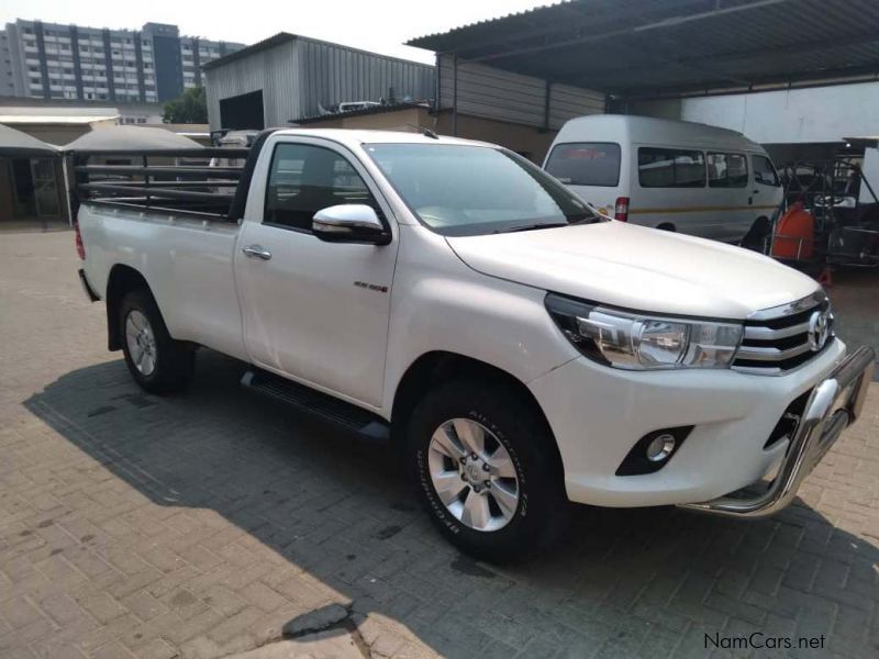 Toyota Hilux 2.8 GD6 Raider 4x4 M/T in Namibia