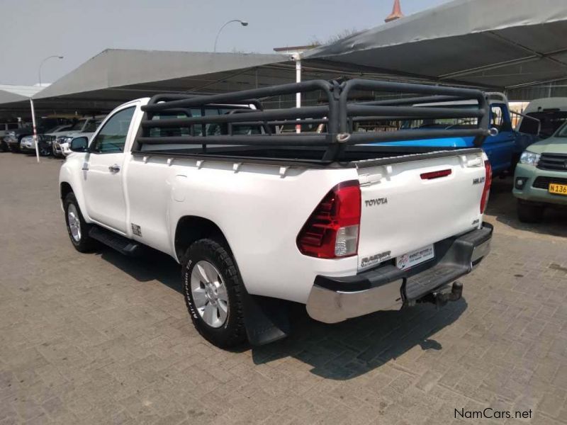 Toyota Hilux 2.8 GD6 Raider 4x4 M/T in Namibia