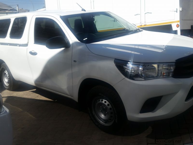 Toyota Hilux 2Lt VVTi SC 4x2 in Namibia