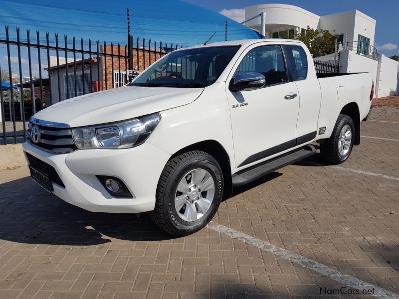 Toyota Hilux Extra Cab Raider 4x4 2.8 GD6 130kw in Namibia