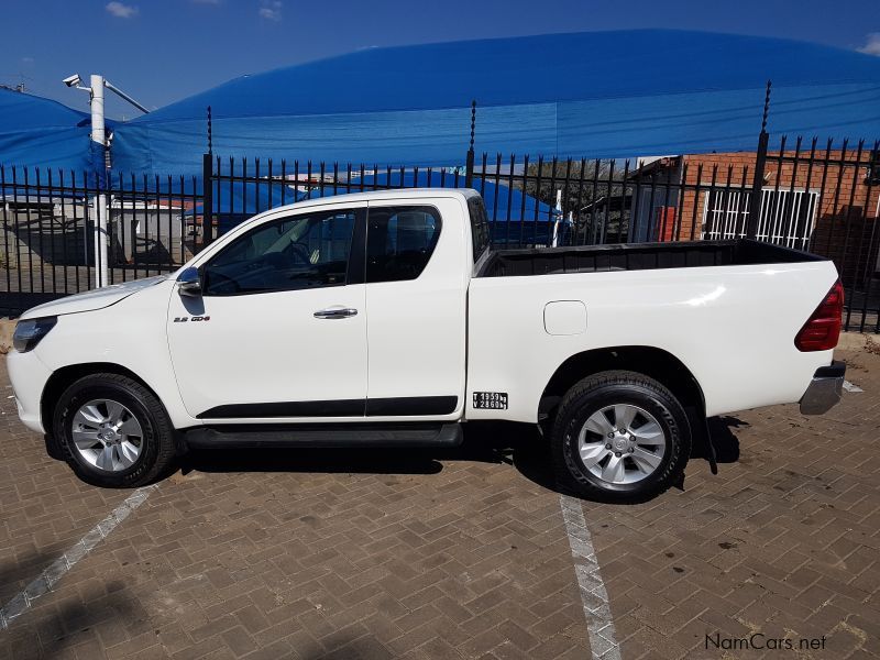 Toyota Hilux Extra Cab Raider 4x4 2.8 GD6 130kw in Namibia