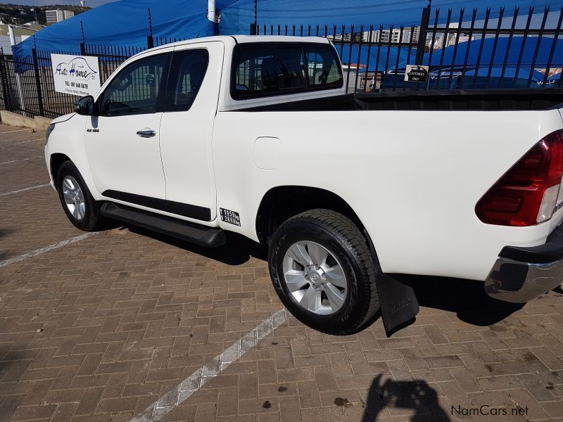 Toyota Hilux Extra Cab Raider 4x4 2.8 GD6 130kw in Namibia