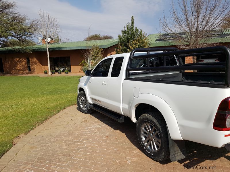 Toyota Hilux Legend 45 3.0d4d extended cab 4x4 in Namibia