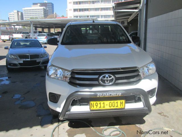 Toyota Hilux SRX VVTI R/B in Namibia