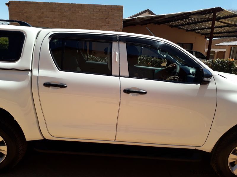 Toyota Hilux vvti 2.7 double cab in Namibia