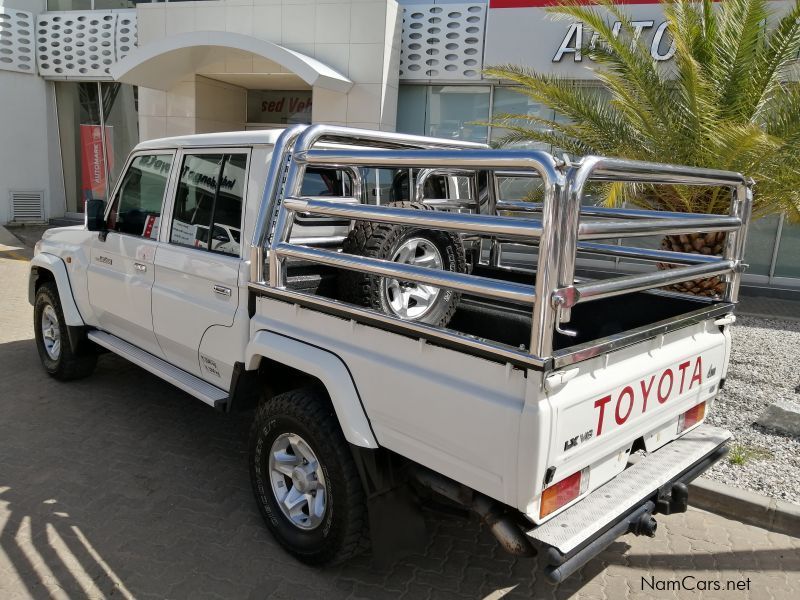 Toyota LAND CRUISER 4.5 V8 TURBO DIESEL in Namibia