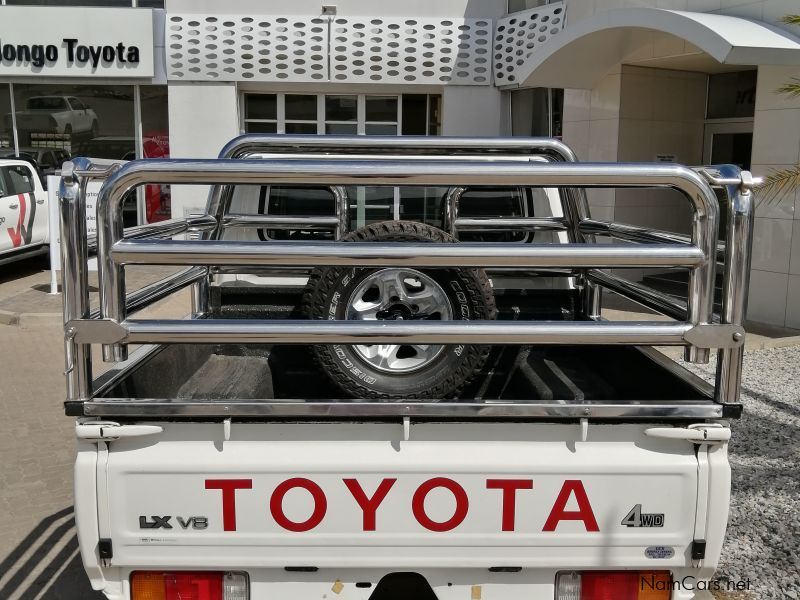 Toyota LAND CRUISER 4.5 V8 TURBO DIESEL in Namibia