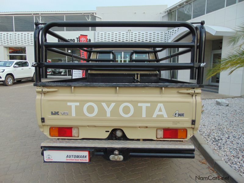 Toyota LAND CRUISER 4.5 V8 TURBO DIESEL S/C in Namibia