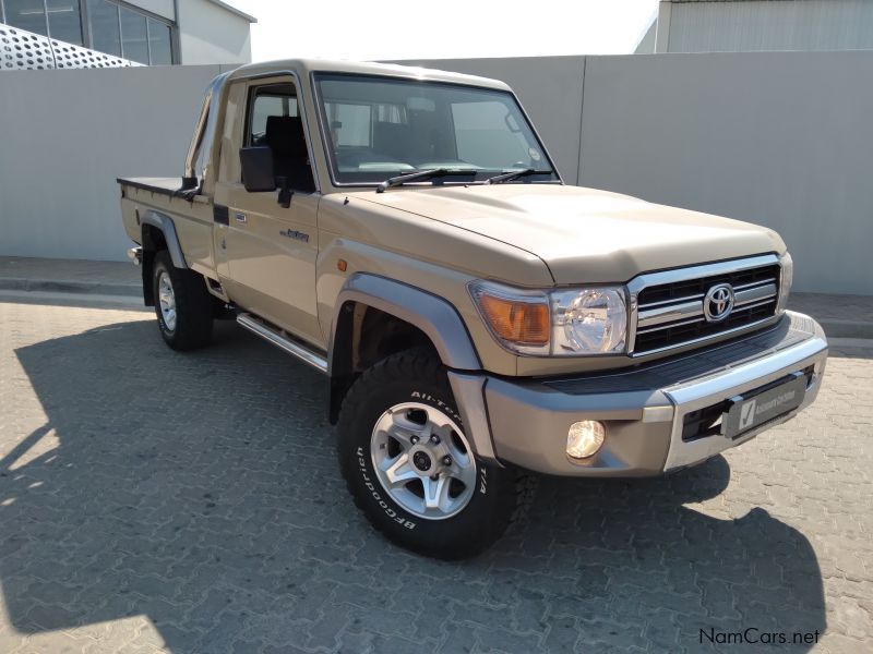 Toyota Land Cruiser in Namibia