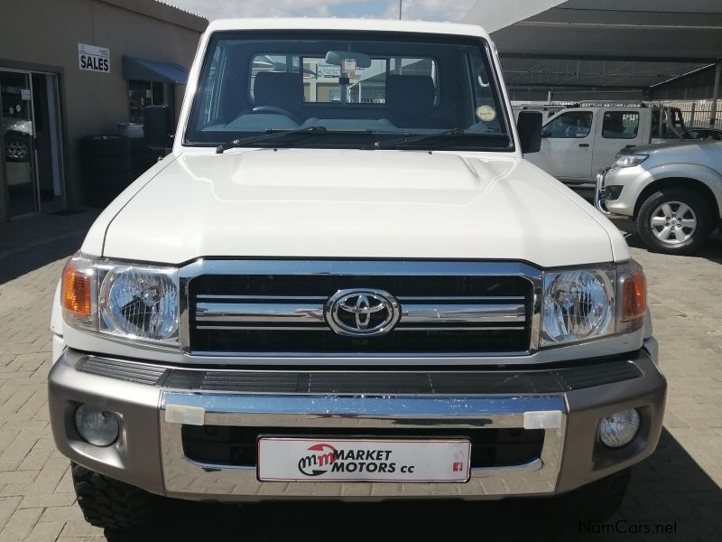 Toyota Land Cruiser 4.2D S/C in Namibia