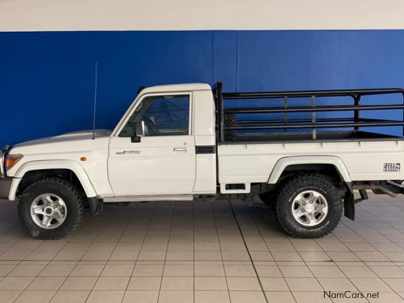 Used Toyota Land Cruiser 70 series 4.5 V8 2016 Land Cruiser 70 series