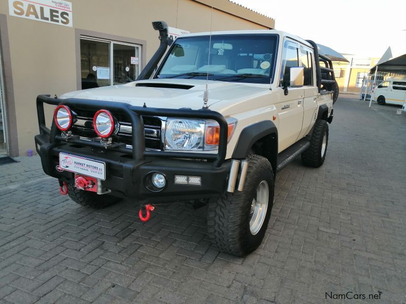 Toyota Land Cruiser 79 4.5D P/U D/C in Namibia