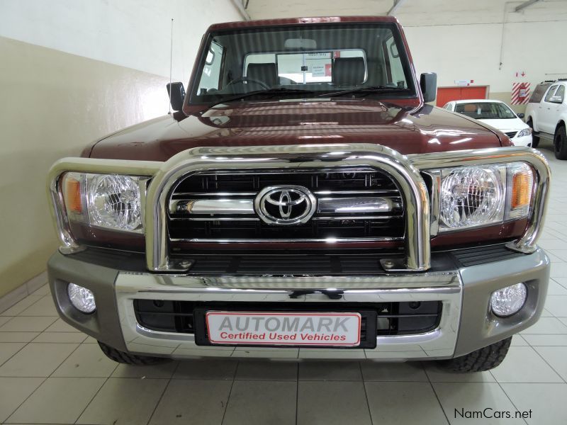 Toyota Land Cruiser Pick Up in Namibia