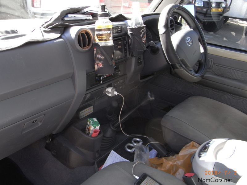 Toyota Land Cruiser V8 4.5 D Cab in Namibia