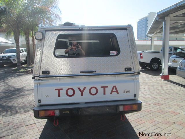 Toyota LandCruiser 79 Series V6 in Namibia