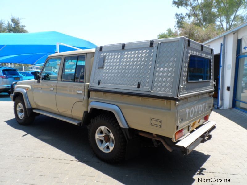 Toyota Landcruiser 4.0 V6 D/cab in Namibia