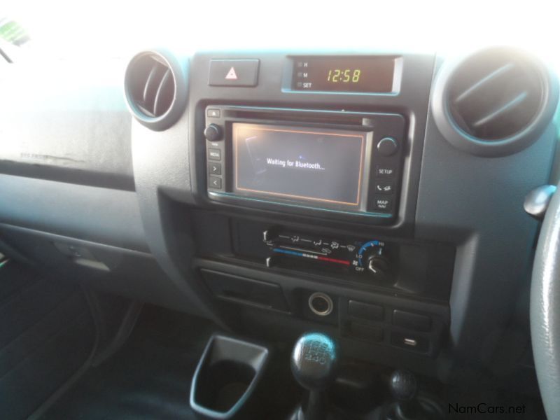 Toyota Landcruiser 4.0 V6 D/cab in Namibia