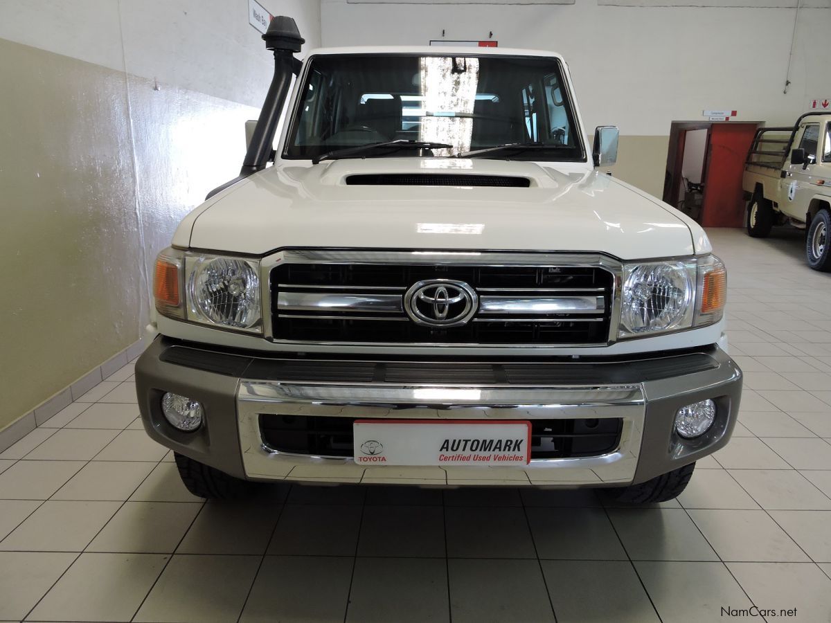 Used Toyota Landcruiser 4.5 D V8 2016 Landcruiser 4.5 D V8 for sale