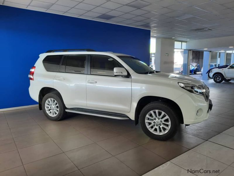 Toyota Prado 4.0 V6 VX A/T in Namibia