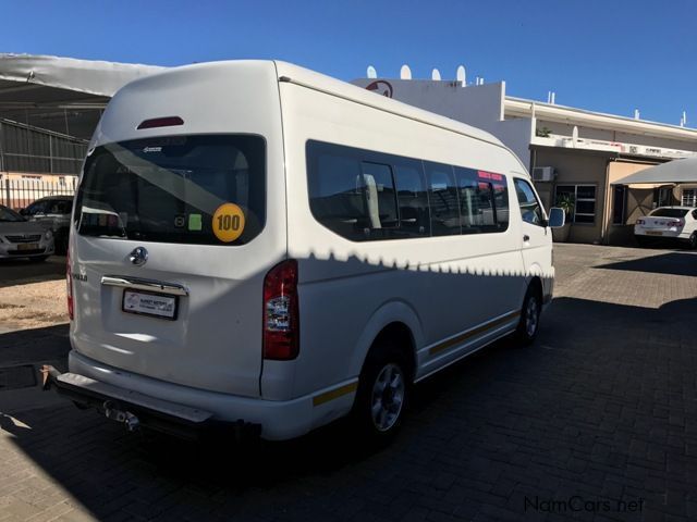 Toyota Quantam 2.7 VVTi in Namibia