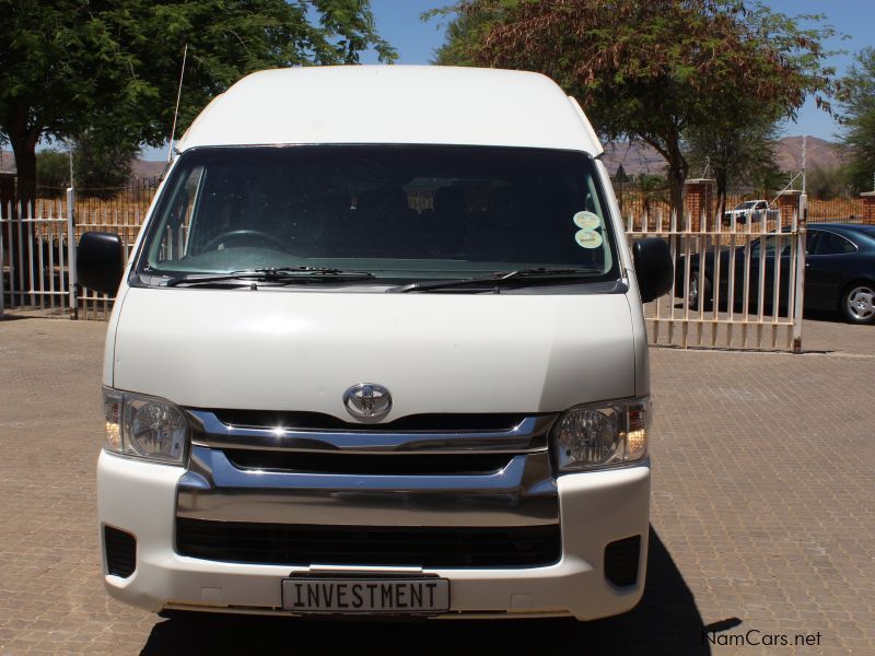 Toyota Quantum 2.5 D4D 14 seater in Namibia