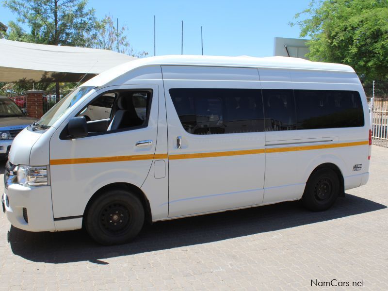 Toyota Quantum 2.5 D4D 14 seater in Namibia