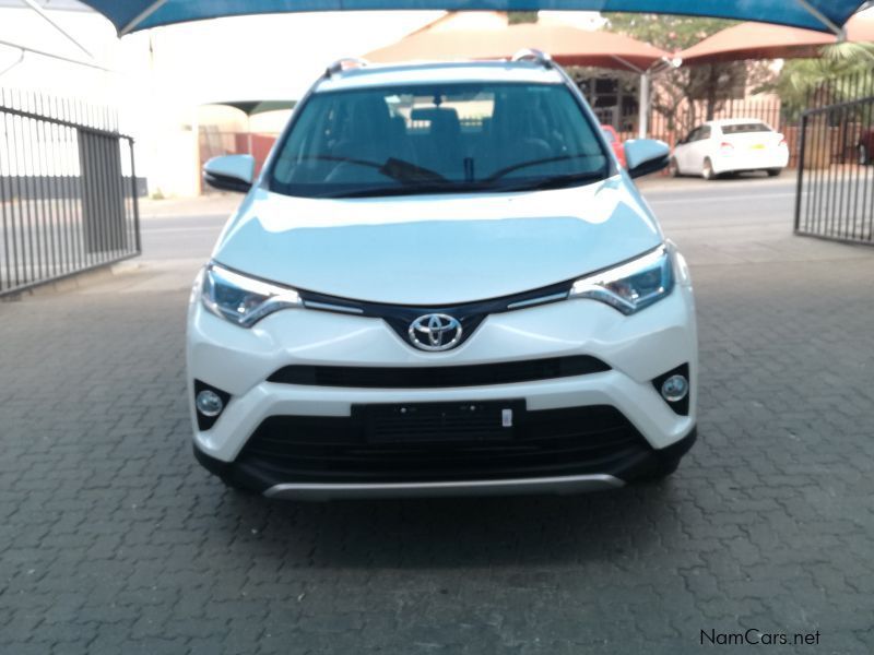 Toyota RAV 4  2.2 Diesel  GX   AWD in Namibia