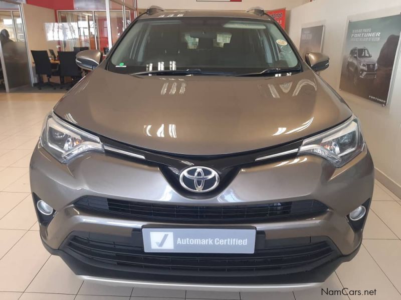 Toyota RAV 4 2.0 GX in Namibia