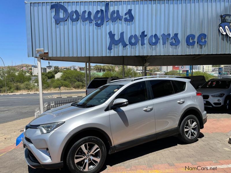 Toyota RAV 4 2.0 GX A/T in Namibia