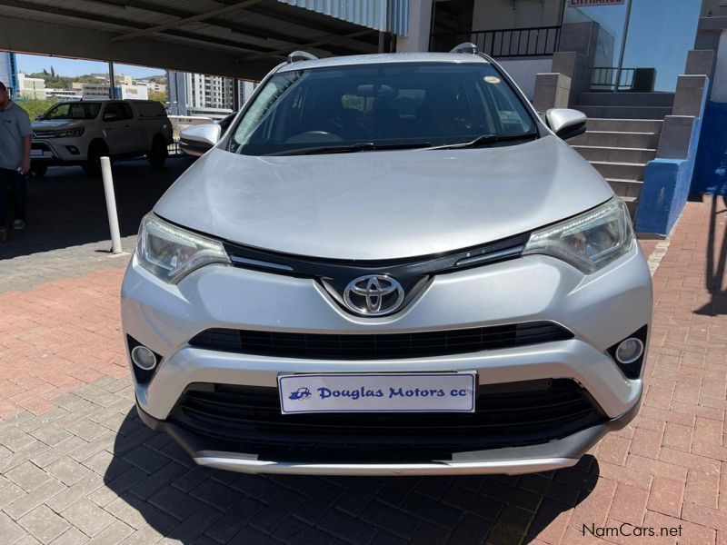 Toyota RAV 4 2.0 GX A/T in Namibia