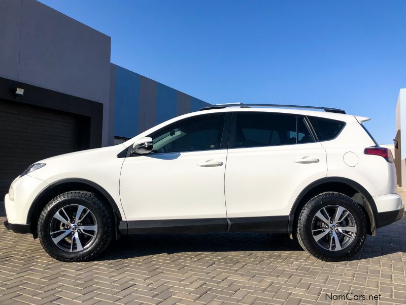 Toyota RAV4 GX 2.0 manual (2016) in Namibia