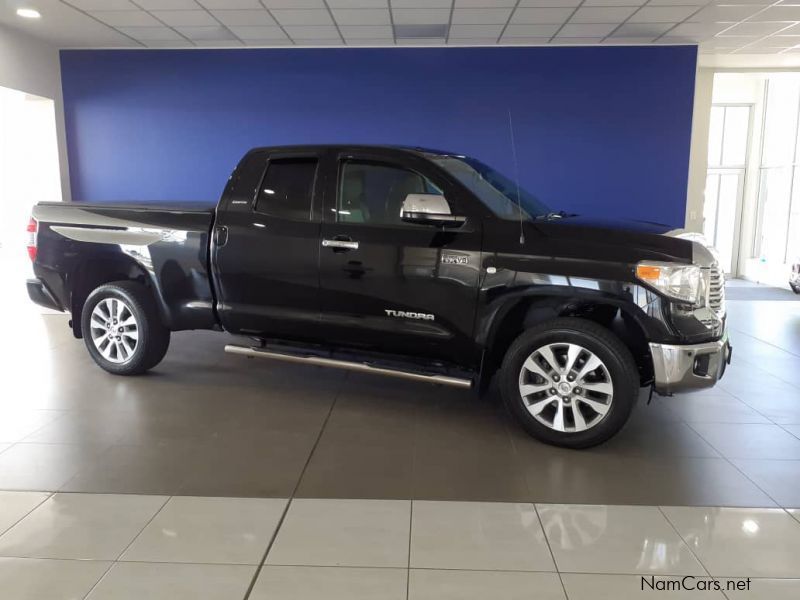 Toyota Tundra 5.7 V8 Limited A/T 4x4 (284 kW) in Namibia